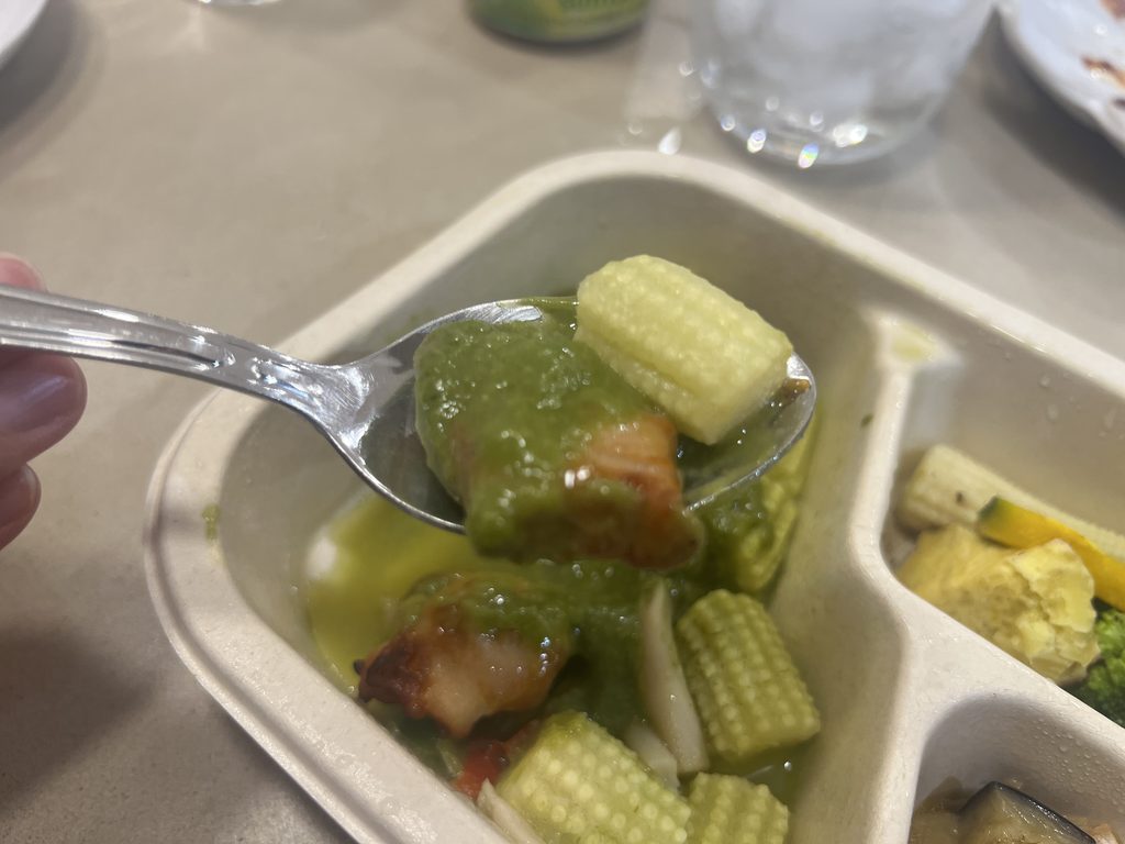 GREEN SPOON 青唐辛子香る本格グリーンカレー　副菜